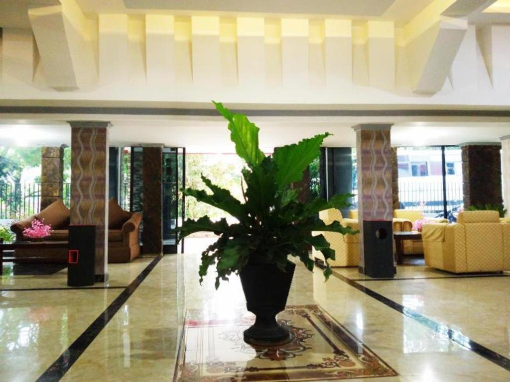 Hotel Benteng Bukittinggi Esterno foto