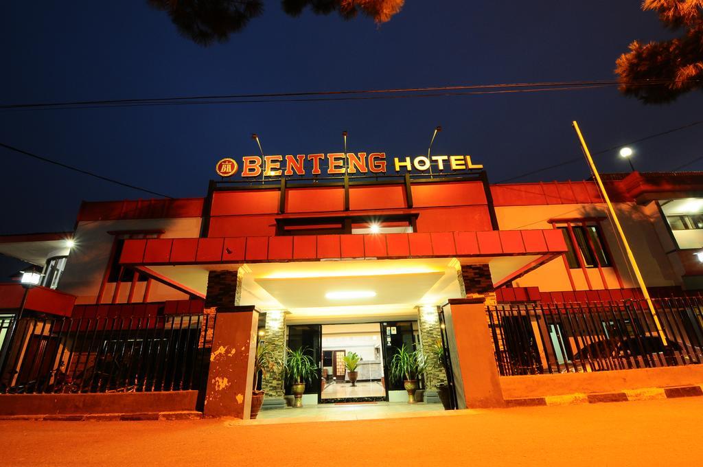 Hotel Benteng Bukittinggi Esterno foto